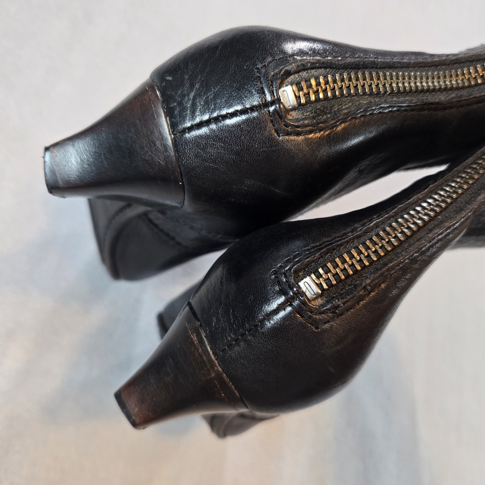 Frye Ankle Boots Women 6M Black Leather Kitten Heel Back Zip Pointed Toe - Picture 12 of 12